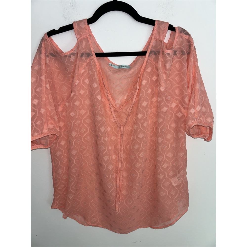 Maurices Women's Medium New Without Tags Peach Lightweight‎ Summer Top